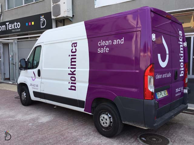 Biokimica carrinha decorada com vinil de recorte cast lilás