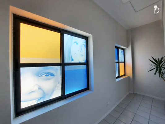 Consultua Montras Chaves transparente laminado fosco