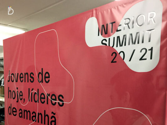 Painel textil popup Interior Summit