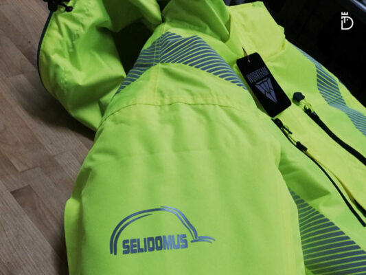 Casaco refletor personalizado – Selidomus