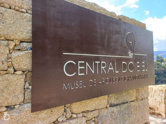 Fachada do Museu de Arqueologia Industrial na Central do Biel